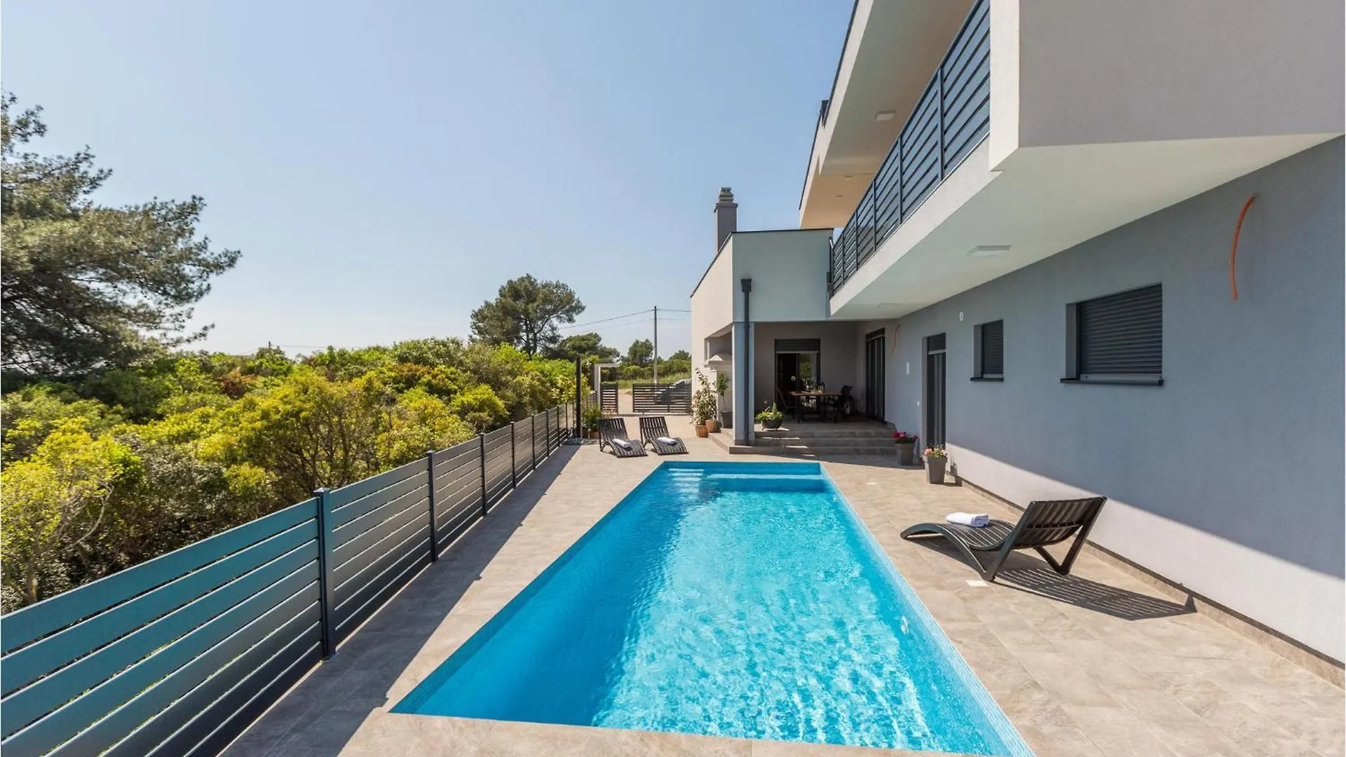 3 Bedroom Cozy Home In Pula Croatia
