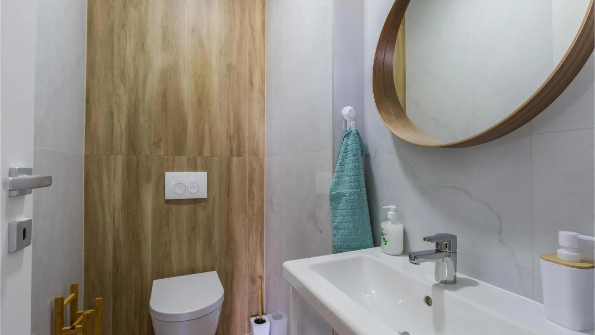Holiday home 3 Bedroom Cozy Home In Pula