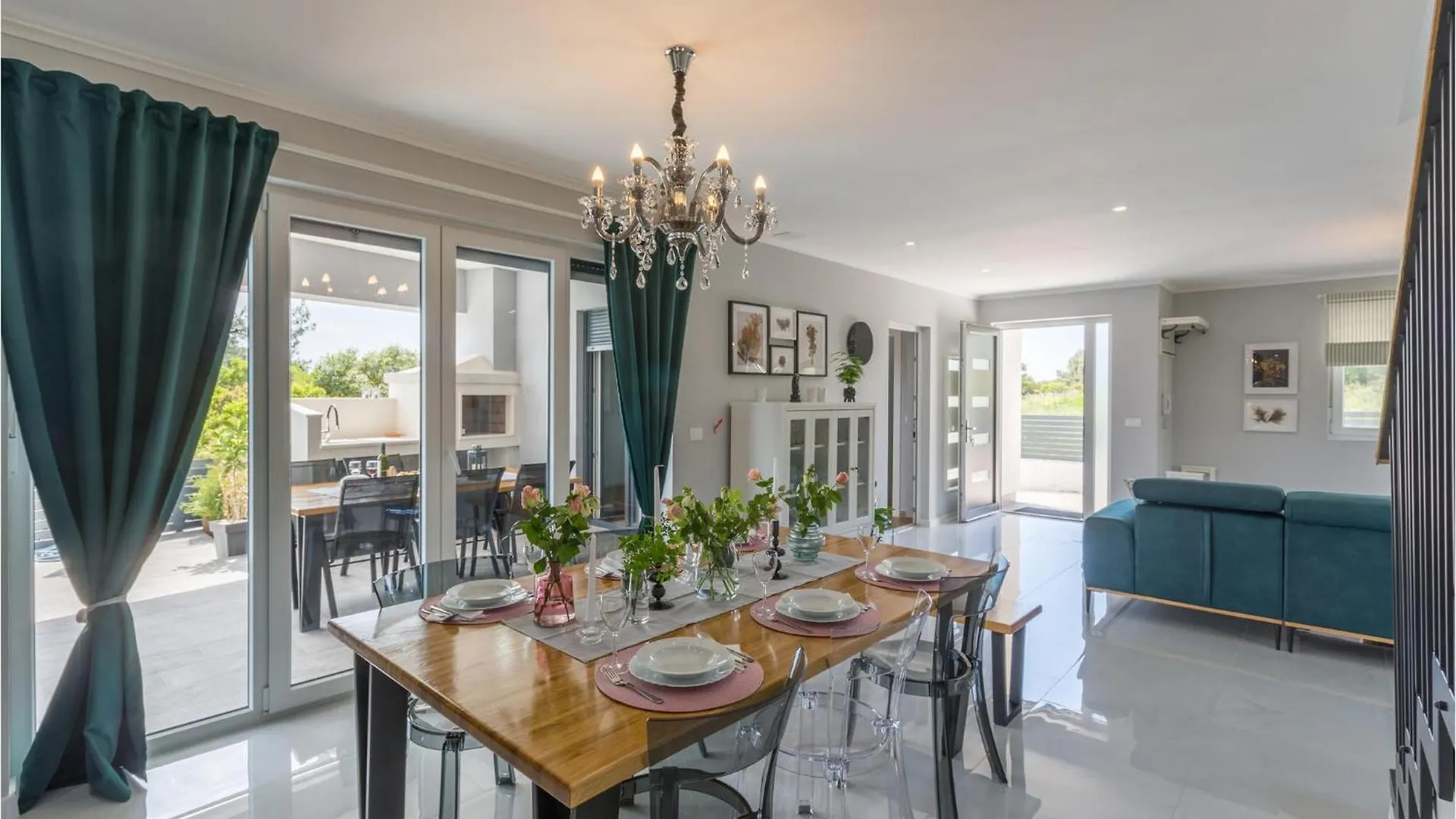 Holiday home 3 Bedroom Cozy Home In Pula Croatia
