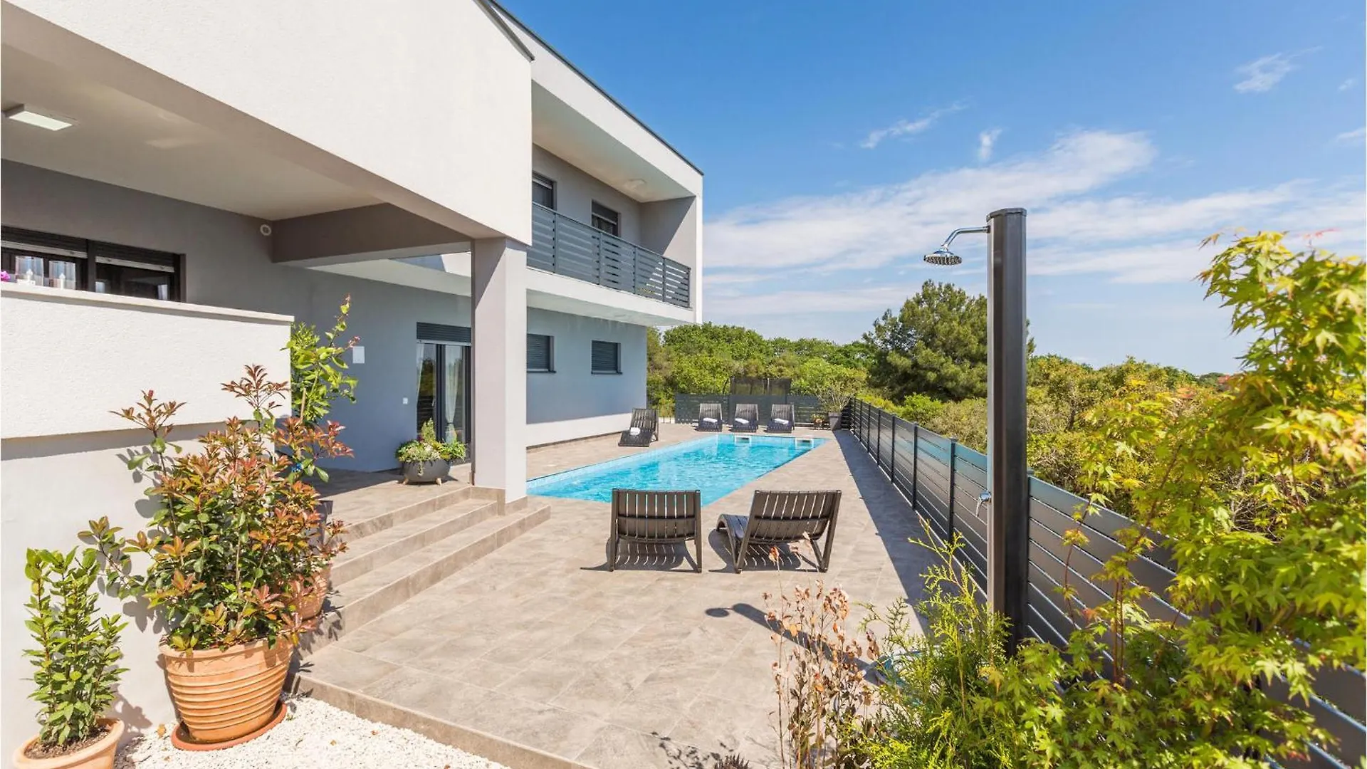 3 Bedroom Cozy Home In Pula Croatia